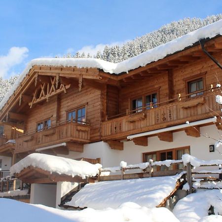 Feriendorf Joggler - Chalets Nahe Der Gondel Zell am Ziller Exterior foto