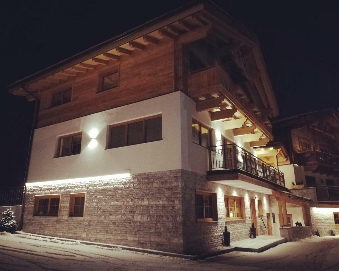 Feriendorf Joggler - Chalets Nahe Der Gondel Zell am Ziller Exterior foto